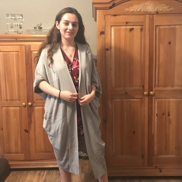 Oversized Long French Grey Cardigan Sweater - Picture 4 of 7